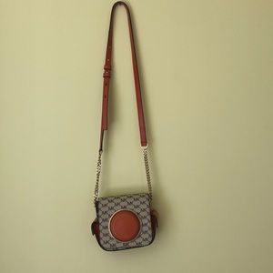 Michael kors scout camera bag